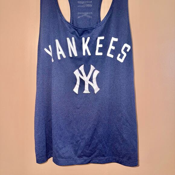 PINK Victoria's Secret Women's Yankees Athletic Tank Top - Size Large - Picture 7 of 7